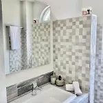 Pera Casa Apartment *